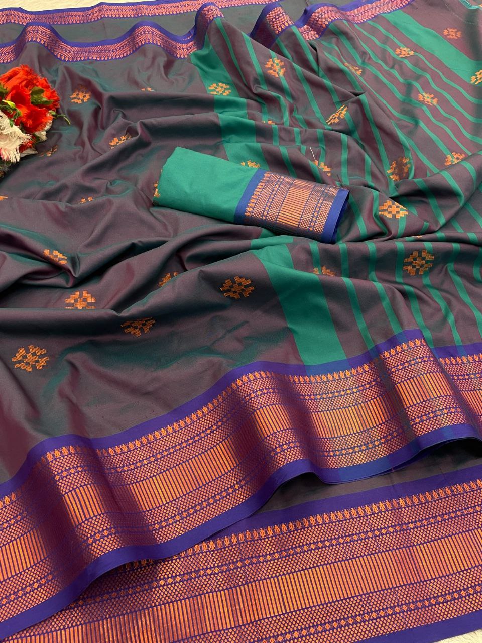 Premium Soft Banarasi Silk  Saree and Copper Zari & Rich Pallu with Contrast Blouse- WINE