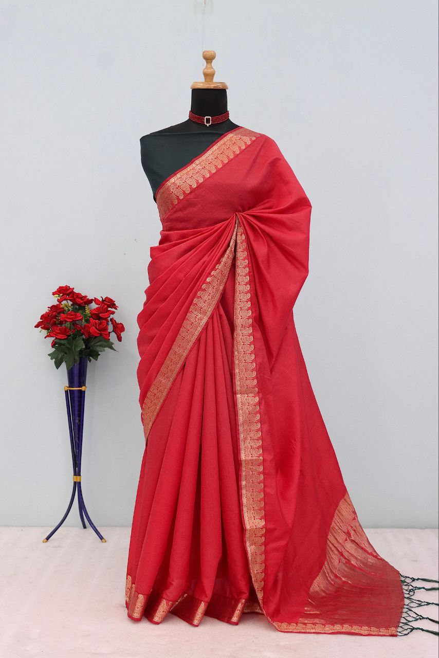 Majestic Emerald Traditional Silk Saree with Intricate Temple Zari Weaving -RED