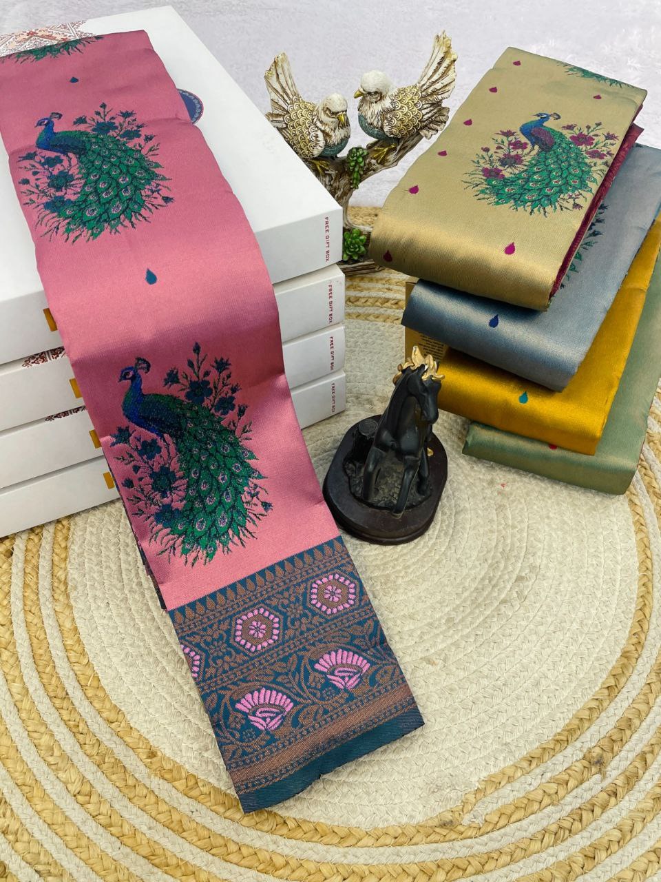 Maharani Mayura Premium Silk Saree with Regal Peacock Motifs and Heritage Woven Pallu -  ONION PINK