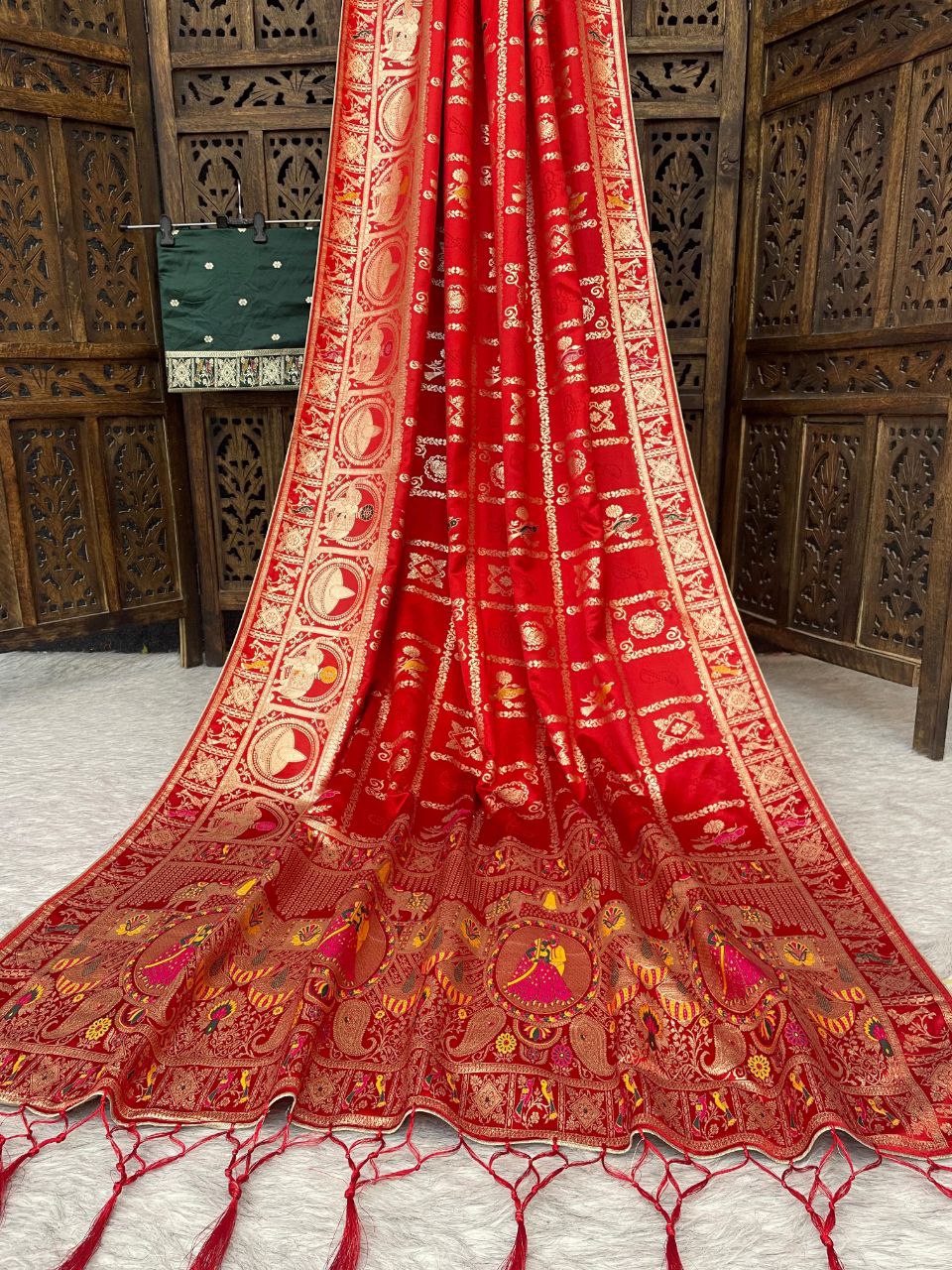 Maharani Vaibhavi Heritage Paithani Saree with Royal Motif Weaving - RED