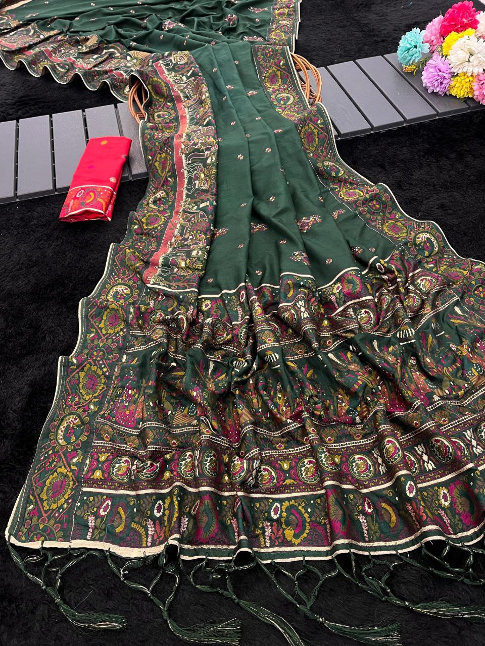 Royal Soft Silk Saree with Intricate Pashmina Work & Contrast Butti Blouse - GREEN