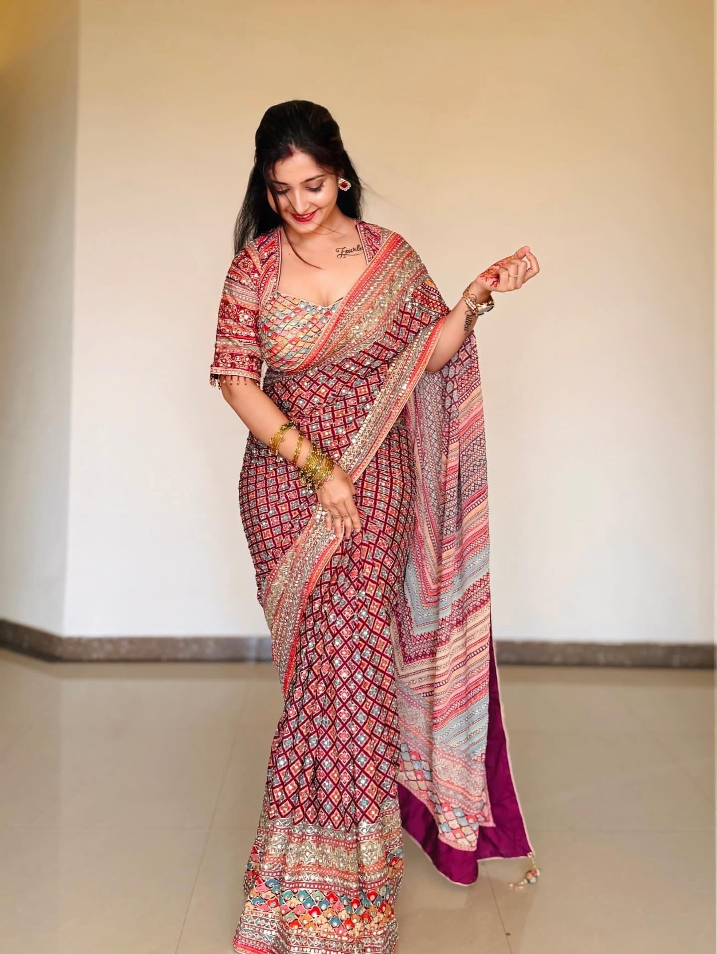 Tantalizing Multicolor Chinon Silk Printed Mirror Work Saree