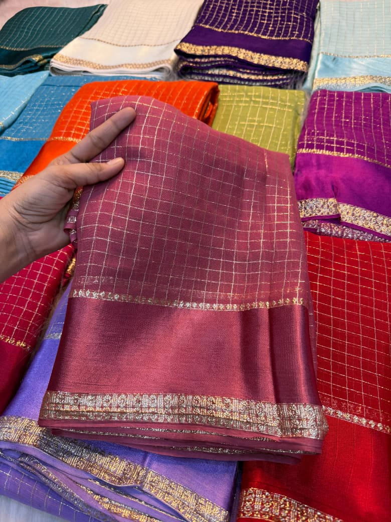 Elegant Bloom Georgette Saree With Running Blouse = ONION PINK
