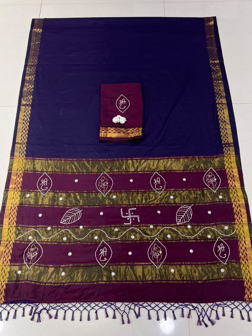 Traditional Handcrafted Saree with Intricate Pallu Detailing, Temple Motifs & Decorative Tassels - BLUE