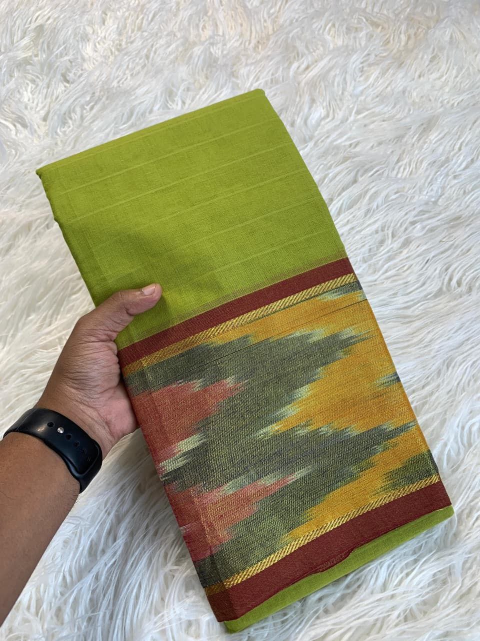 Graceful Handloom Style Cotton Silk Saree - PARROT