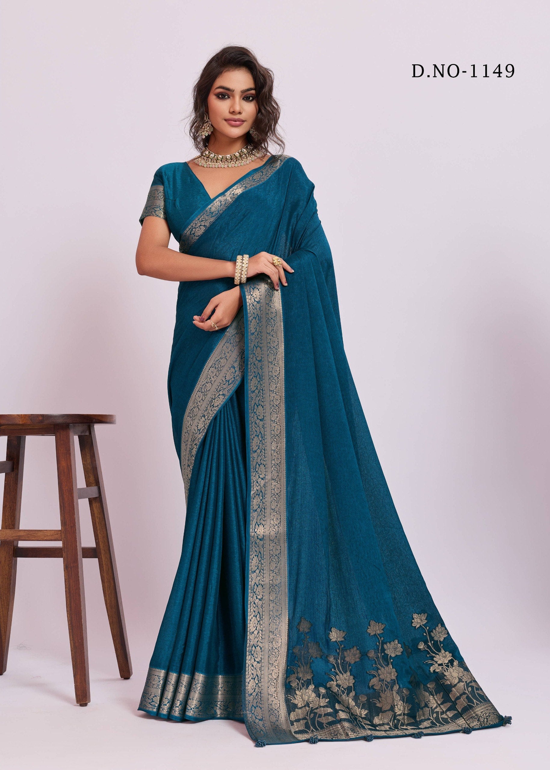 Royal Weaving Chinno Fabric Saree With Floral Pallu & Rich Heavy Border - RAMA