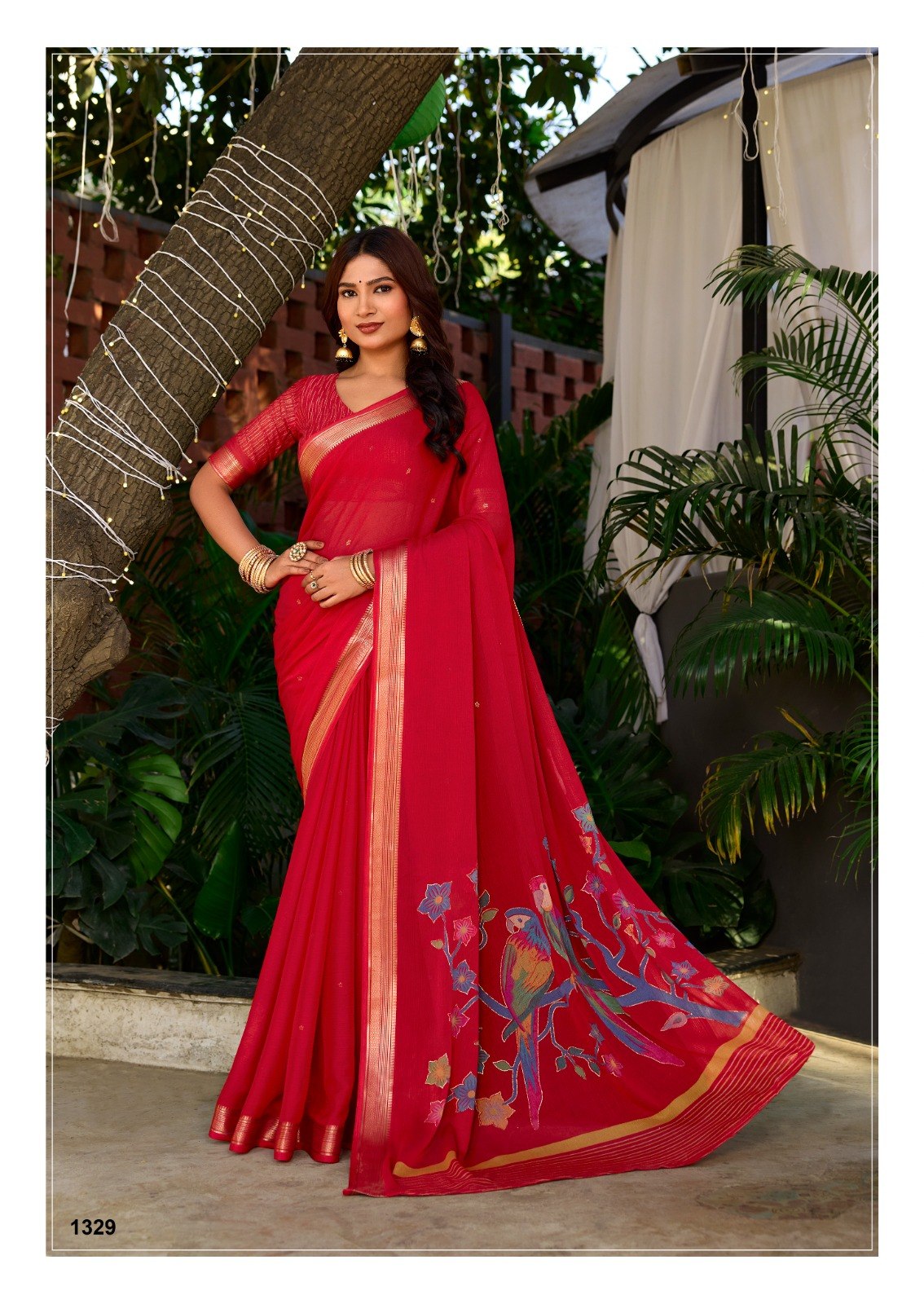 Premium Chinno Viscose Saree with Zari Butti & Parrot Foil Pallu - RED